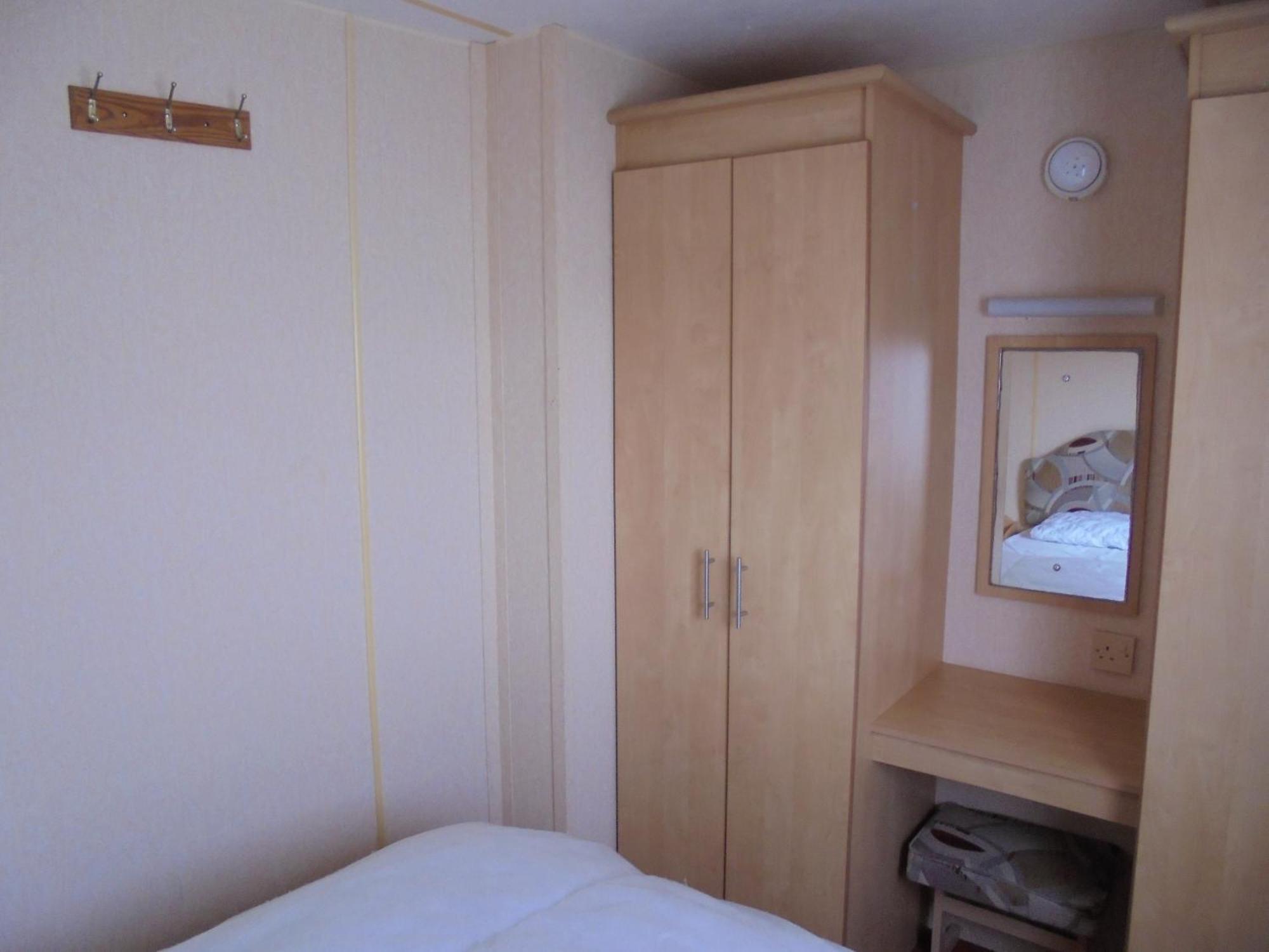 Sealands : Maple:- 6 Berth, Access To The * Ingoldmells